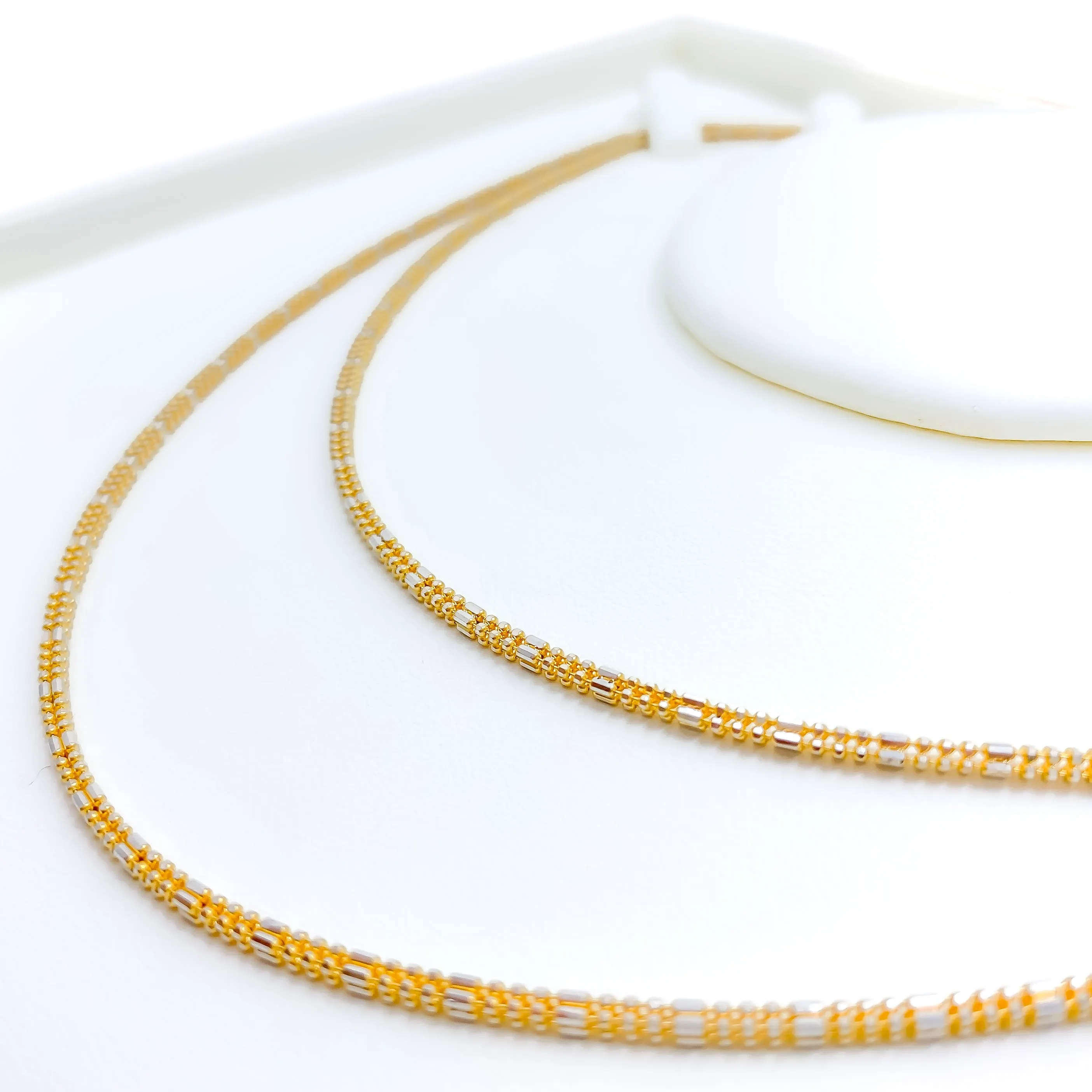 Alternating Two - Tone 22K Gold Chain - 18"