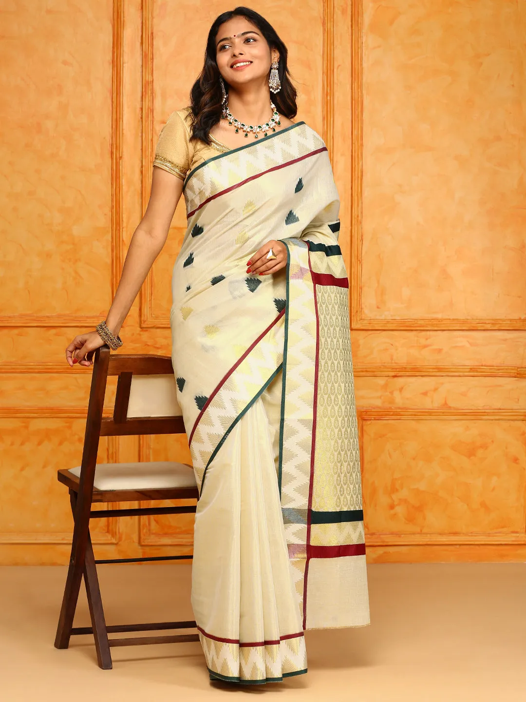 Kerala Cream Gold Jari Weaving Saree KS127