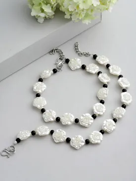 Set Of 2 Silver-Plated Black & White Floral Shaped Beaded Handcrafted Anklets