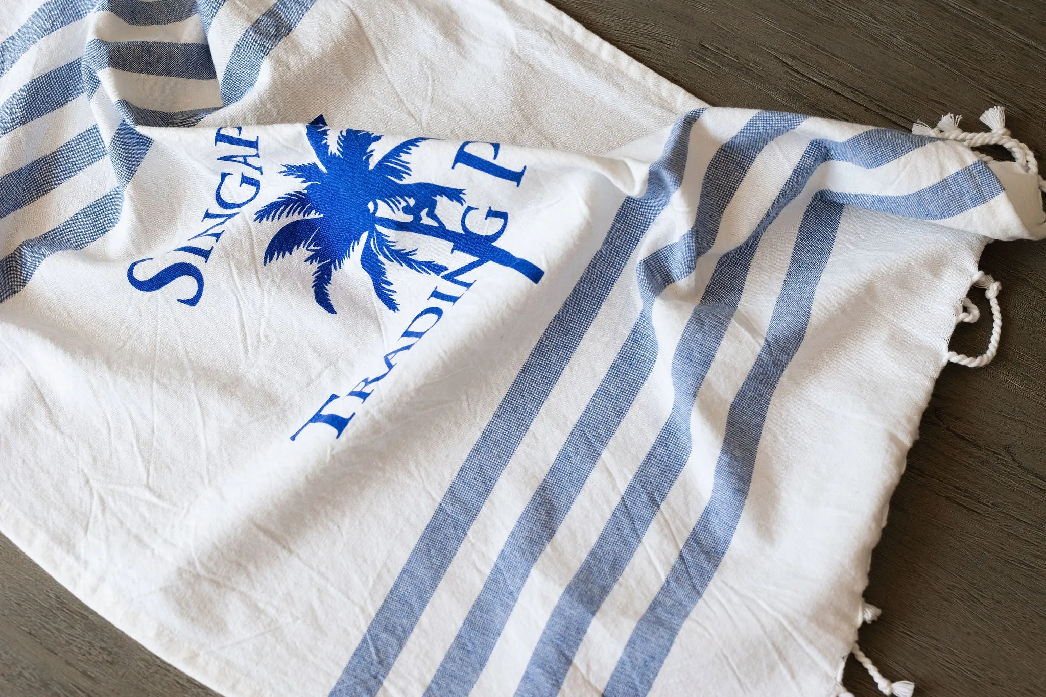 The original palm tree tea towel  - set of 2 in royal blue