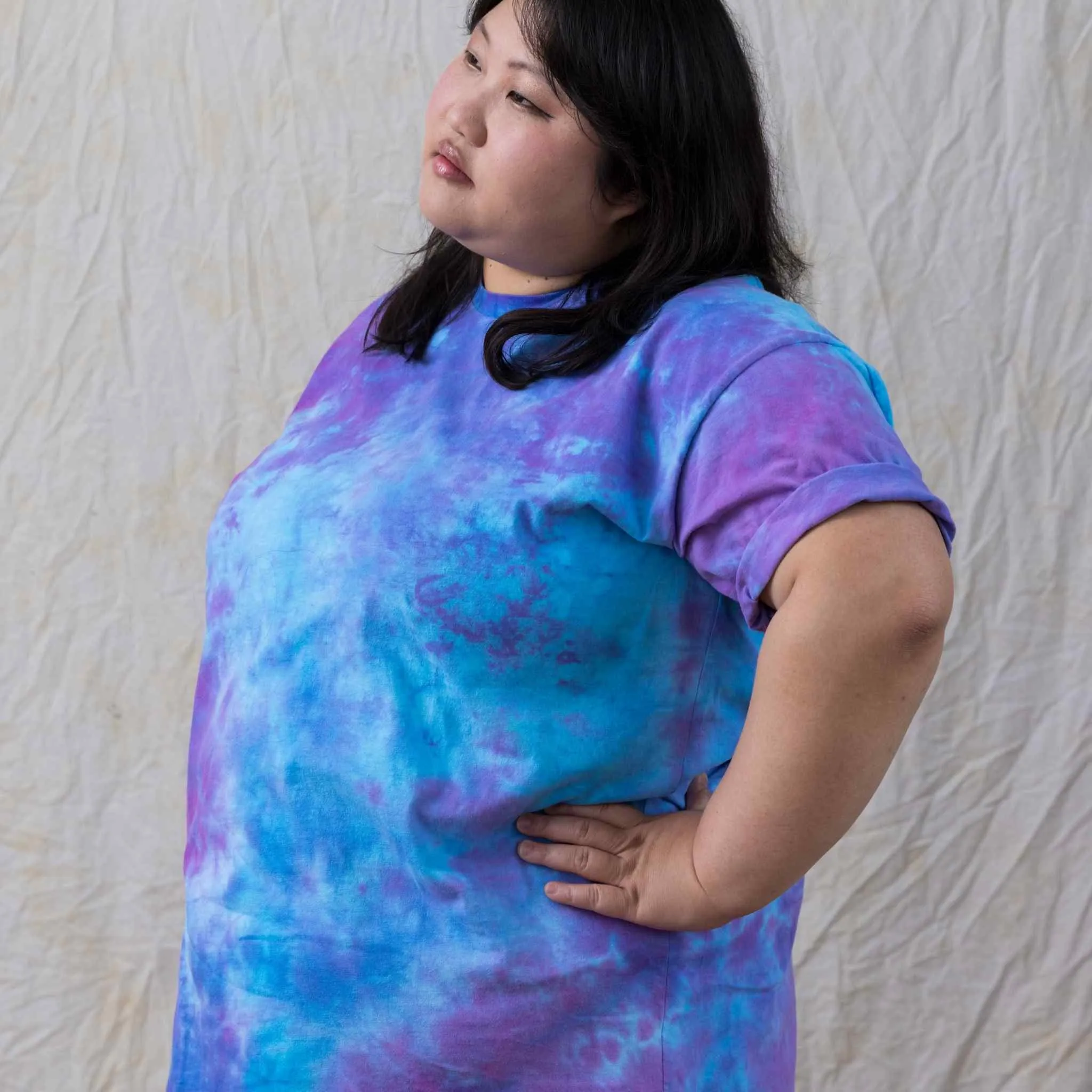 Violet sky blue vibrant cotton tie dye tee with a watercolor aesthetic