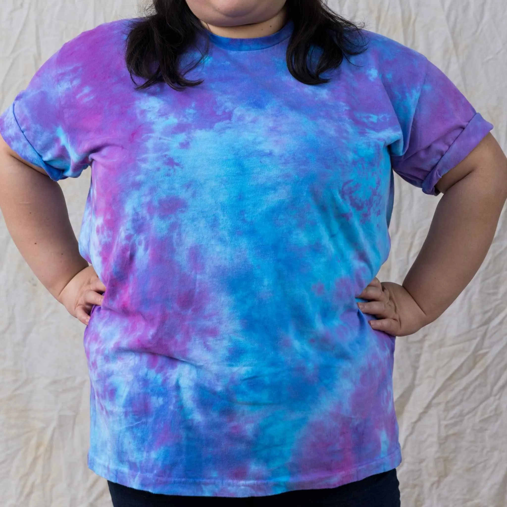 Violet sky blue vibrant cotton tie dye tee with a watercolor aesthetic